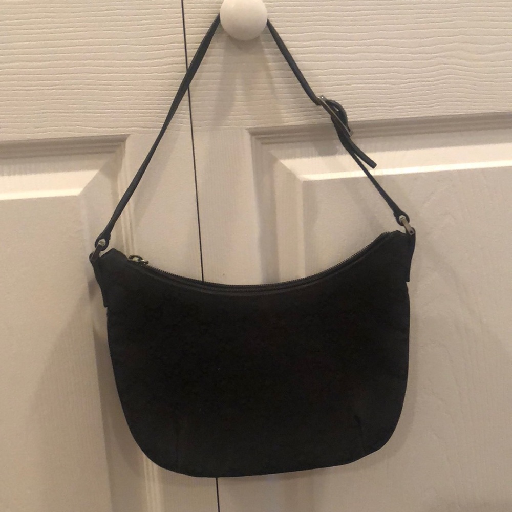 Gucci handbag authentic